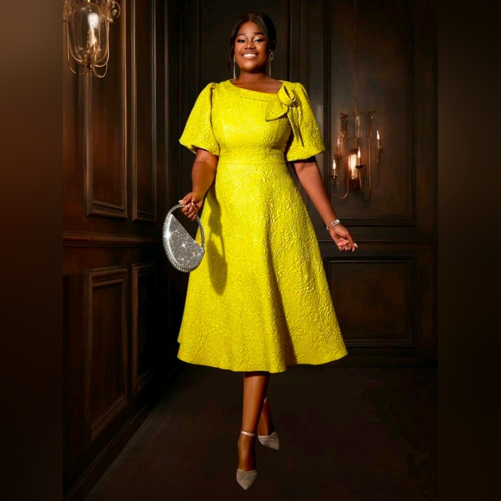 Elegant Yellow Dress